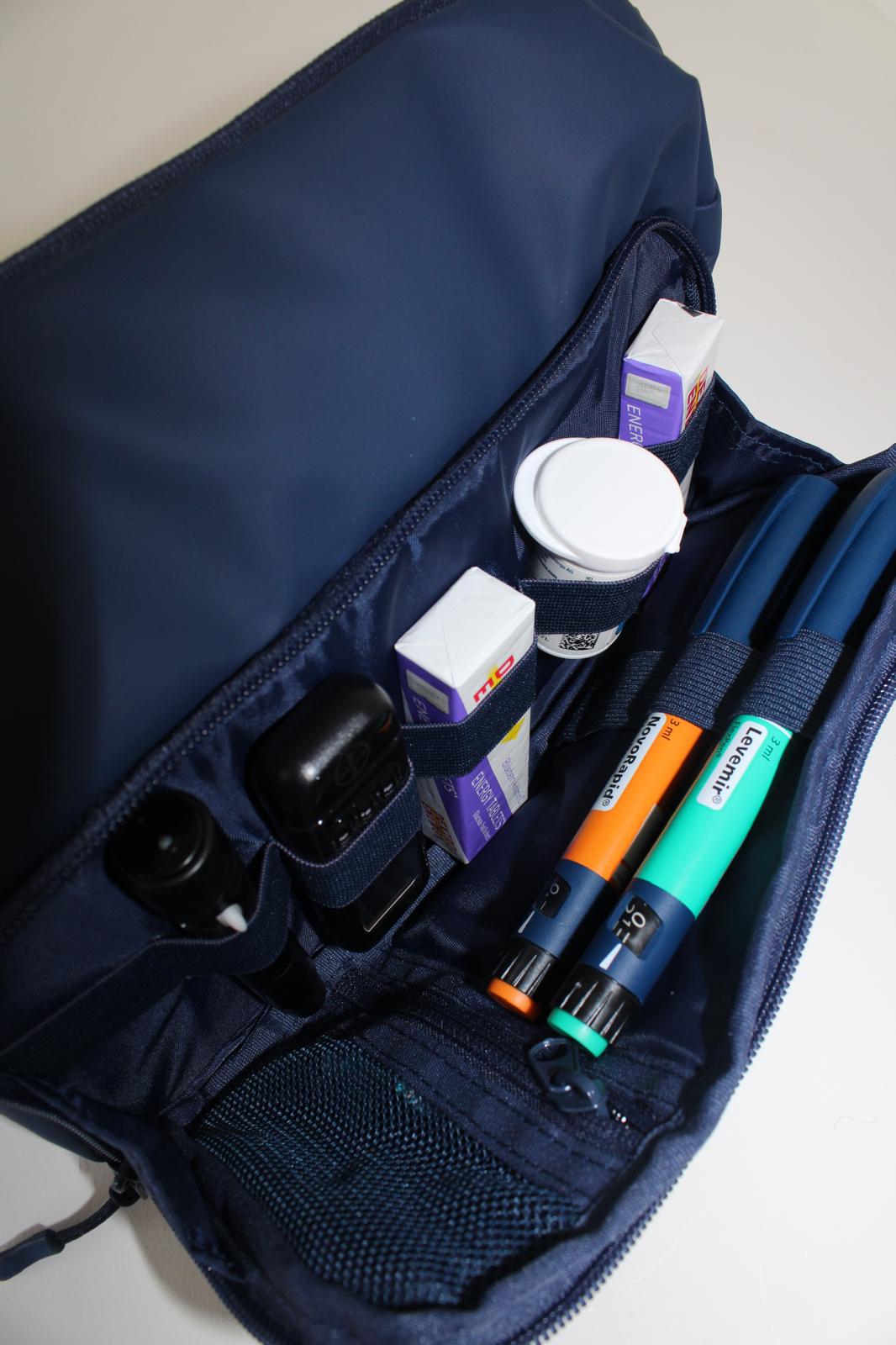 The Essential Bag - Navy Blue