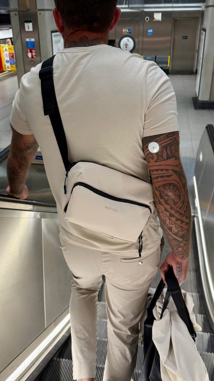 The Essential Bag - Cream & Black
